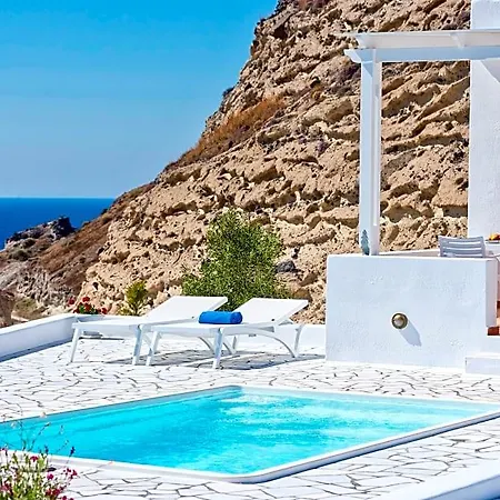 Katharos Pool